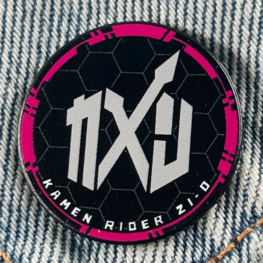 Kamen Rider Zi-O Logo Enamel Pin The King Of Time Badge Japanese TV Anime Peripheral Fun Backpack Decorative