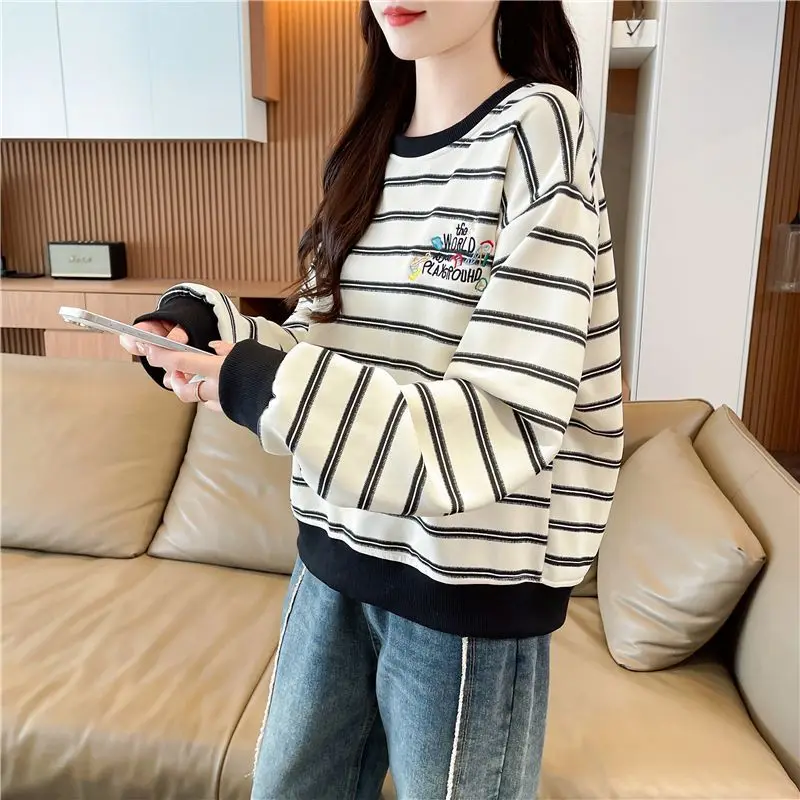 Women Striped Print Embroidered Crew Neck Sweatshirt Spring Autumn Thin Korean Style Loose Petite Casual Pullover Tops
