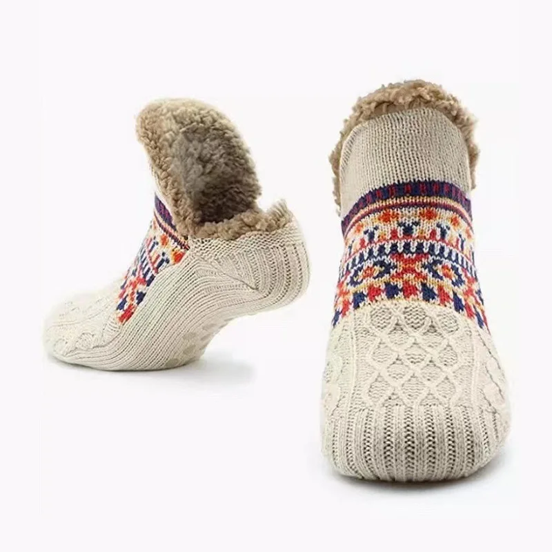 Winter Thermal Non-Slip Carpet Socks for Men & Women – Cozy Home Slipper Socks with Snow-Proof Design