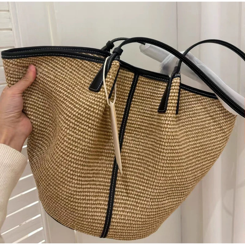 Thumbnail 4 - #6 Bucket Bags Comparison Guide