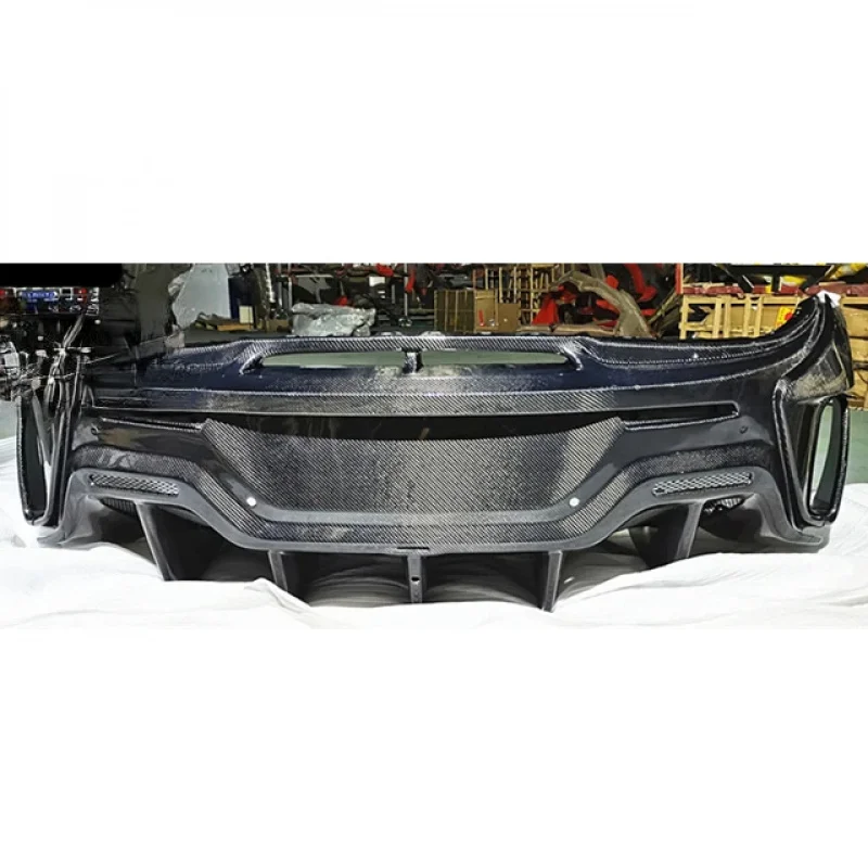 

High Quality 600LT Style Dry Carbon Fiber Rear Bumper Body Kit