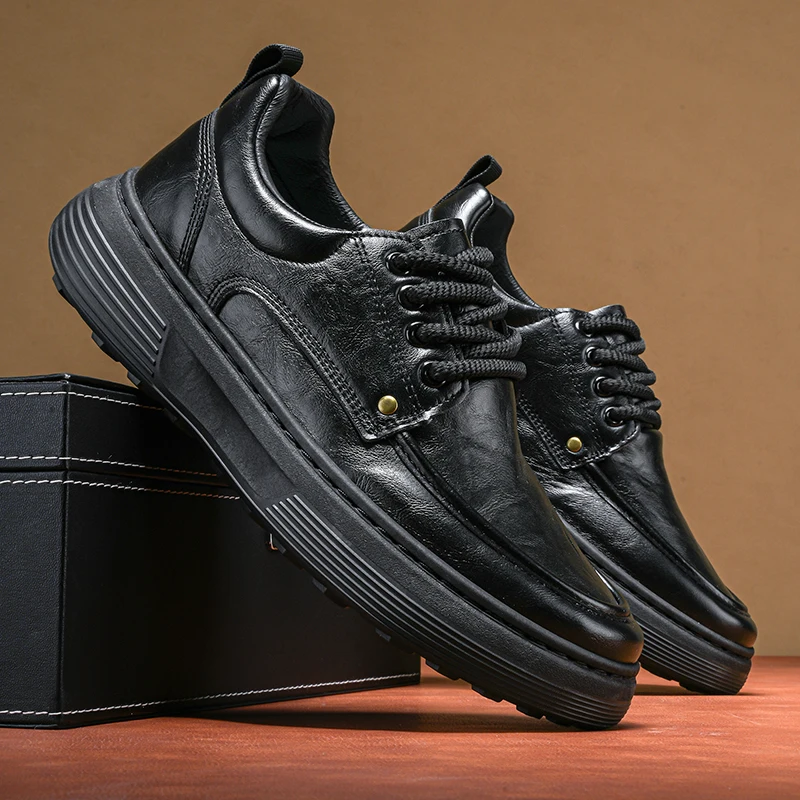 Classici Scarpe casual in pelle PU nera Scarpe da jogging da uomo Scarpe Oxford da uomo