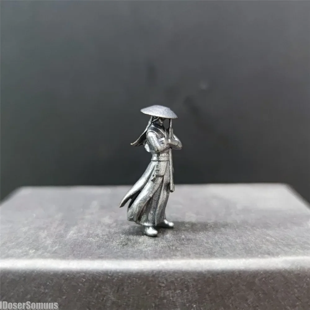 1:64 Sand Table Layout Gift Desk Decoration Copper Chinese Kung Fu Swordsman Figure Miniature Plant Decoration Micro Landscape