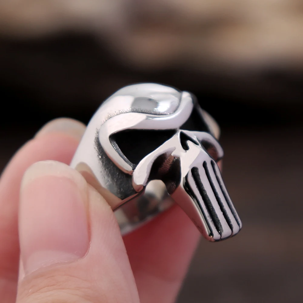 Fashion Retro High Polished Stainless Steel Skull Ring for Men Punk Simple Personality Skull Rings Motorcycle Amulet Jewelry