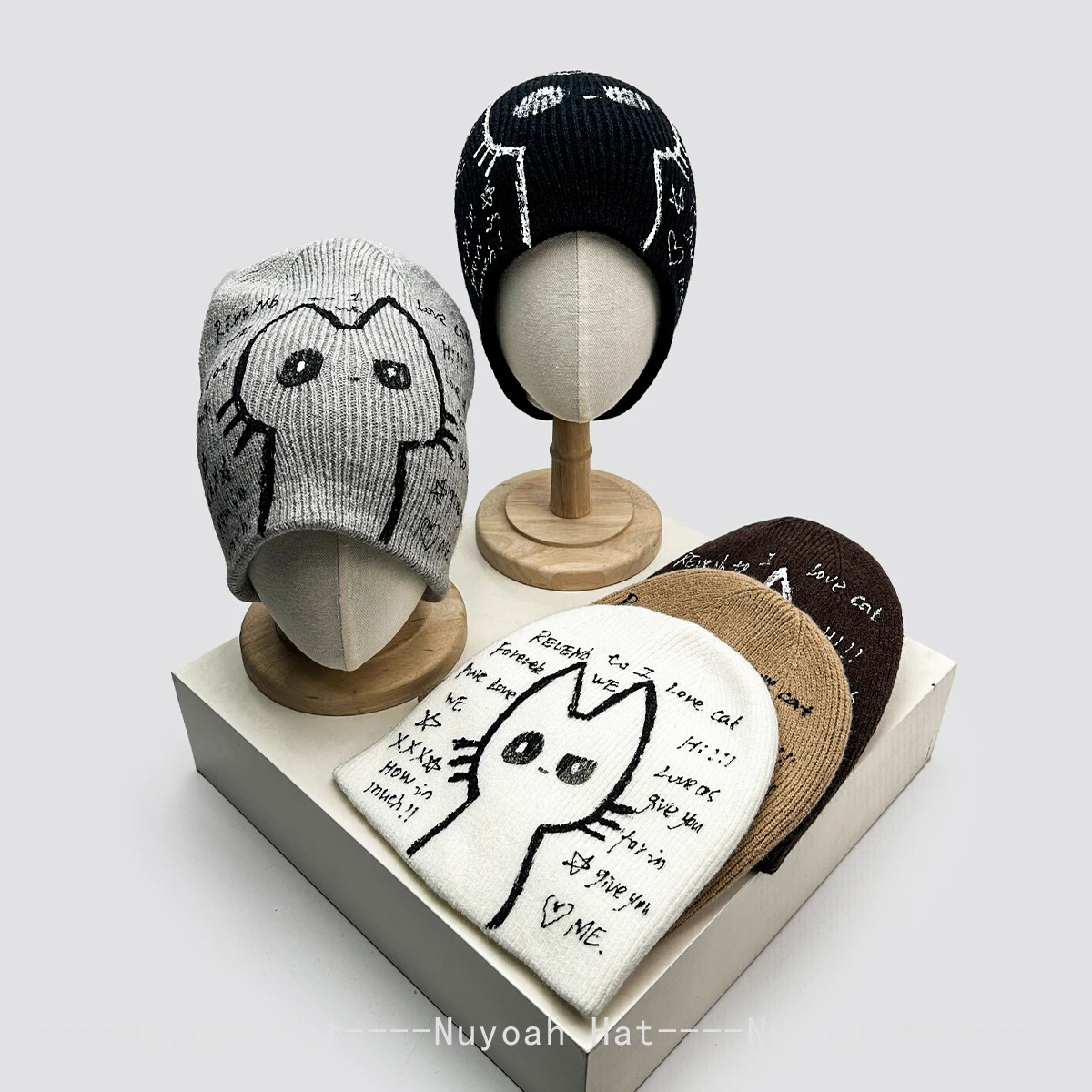 Korean Cartoon Hand-drawn Cat Letter Knitted Beanie Warm Color Block Outdoor Hat Men Women Casual Fashion Cute Versatile Knit Ca