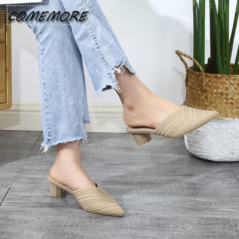 Fashion Korean Style Pointed Toe Toe Toe Casual Slippers for Women Elegant Middle Heel Jelly Sandals Beach Shoes Comfort Outside