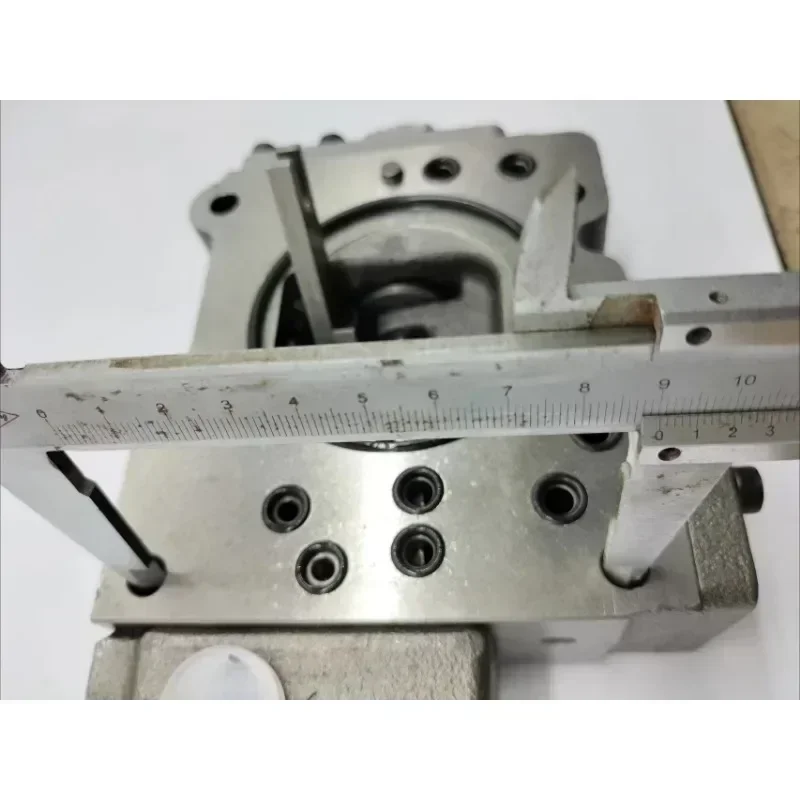 Hot selling and durable Main Pump Lifter SK200-2 SK200-3 Excavator Hydraulic Pump K3V112 Regulator