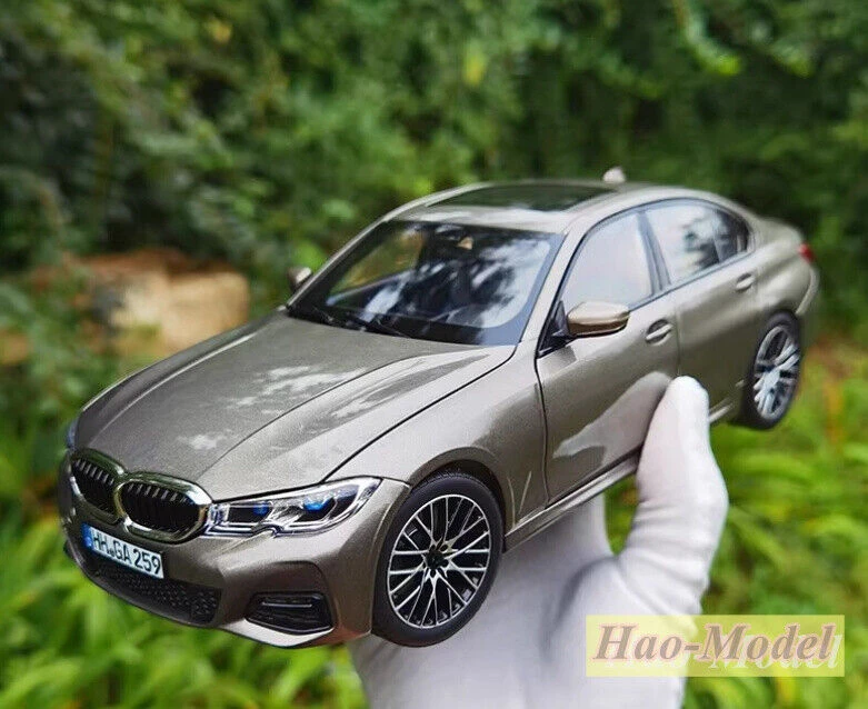 

Norev 1/18 NEW For BMW 330i 2019 Alloy Diecast Car Model Ornaments Toys Boys Birthday Gifts Hobby Display Collection Gray