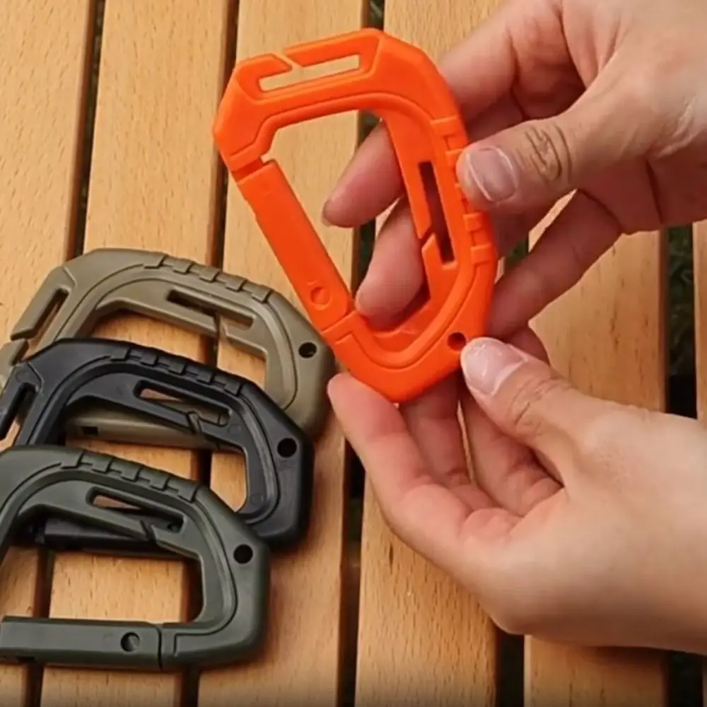 2pcs New 4 Colors Rock Climbing Carabiner 90*58mm Plastic Hook Quick Hanging Buckle Outdoor Tools