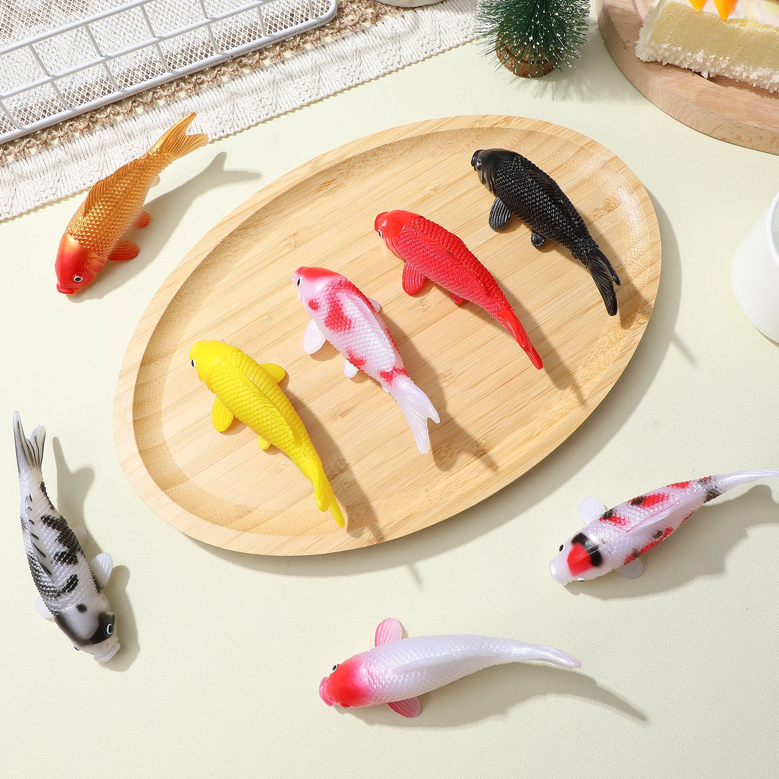 

8Pcs Koi Goldfish Artificial Aquarium Decoration Realistic Floating Fish Ornaments Plastic Fish Tank Accessories for Home Decor