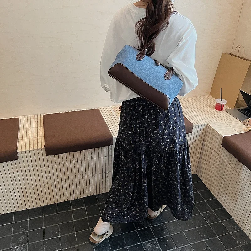 

Premium Women Leather Tote Bag Stylish Crossbody Handbag With Shoulder Strap For Casual Everyday Commuter Use