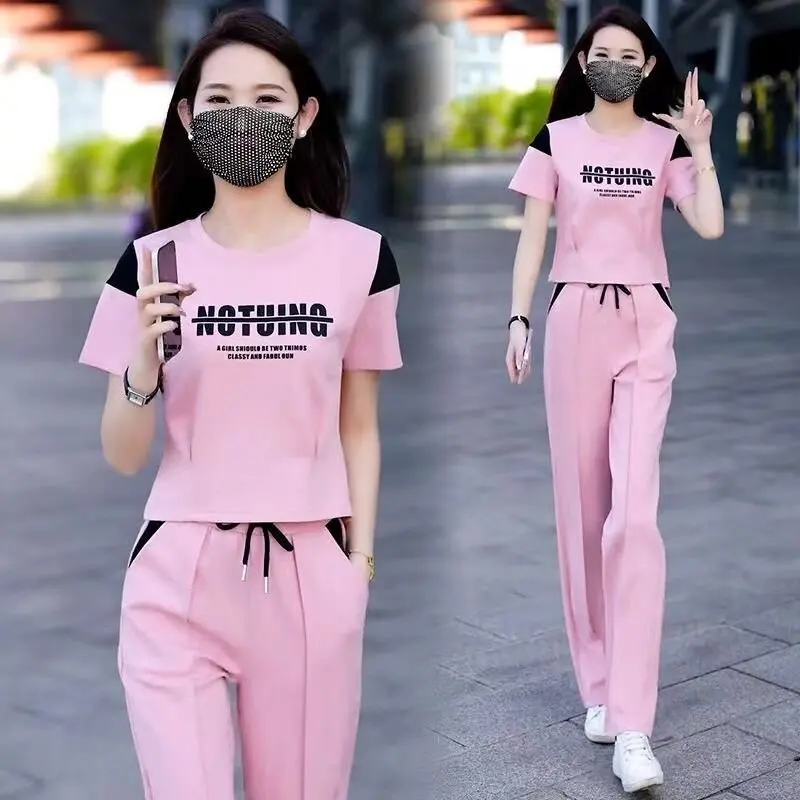 

Повседневный комплект из двух предметов: модные брюки с широкими штанинами и футболка с коротким рукавом, женский летний тонкий костюм в корейском стиле, новинка 2026 года, трендовый, омолаживающий, спортивный.