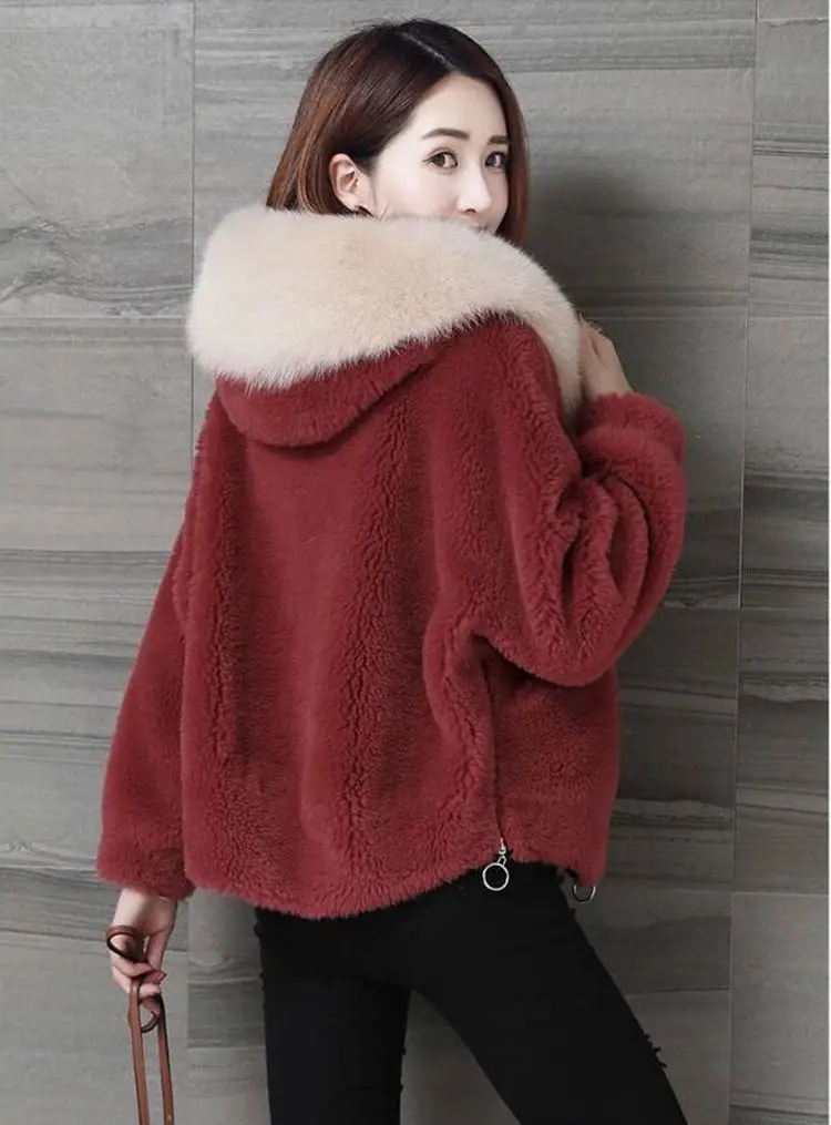 2023 Winter Fashion Casual Jacket Women Short Women's Clothing Winter Coat Women Faux Fur Coat Imitation Fox Plush Jacket