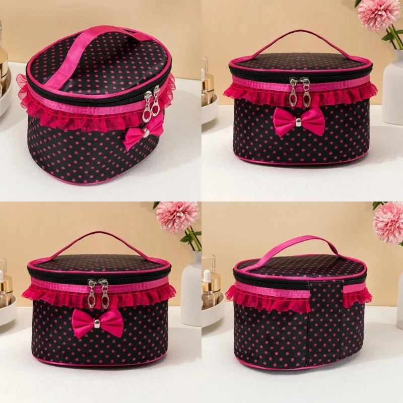

Stylish Black Polka Dot Makeup Bag with Chic Bow & Sturdy Handle – Durable Waterproof Cosmetic Organizer for Women’s Toiletr