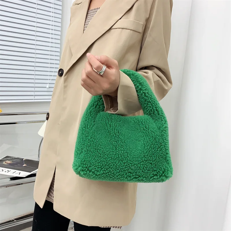 2022 New Plush Fabric Women\'s Shoulder Crossbody Bag Small Fashion Lambs Wool Fluffy Fur Winter Female Bag Designer Handbags