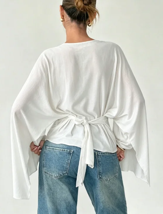Modisches, einfarbiges, lässiges Langarm-Oberteil mit tailliertem Schlaghosen-Design für vielseitige Styling-Möglichkeiten. – Detail 6