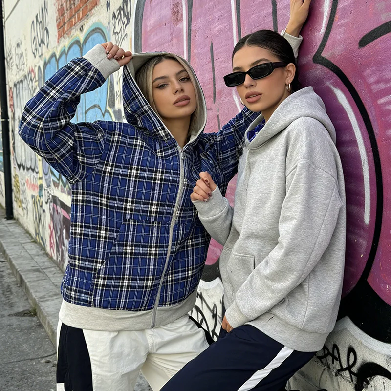 

Модные американские толстовки 2000-х годов с длинными рукавами, свободного кроя, на молнии, с контрастными вставками, в стиле стритвир, повседневные, вдохновленные трендами 2000-х.