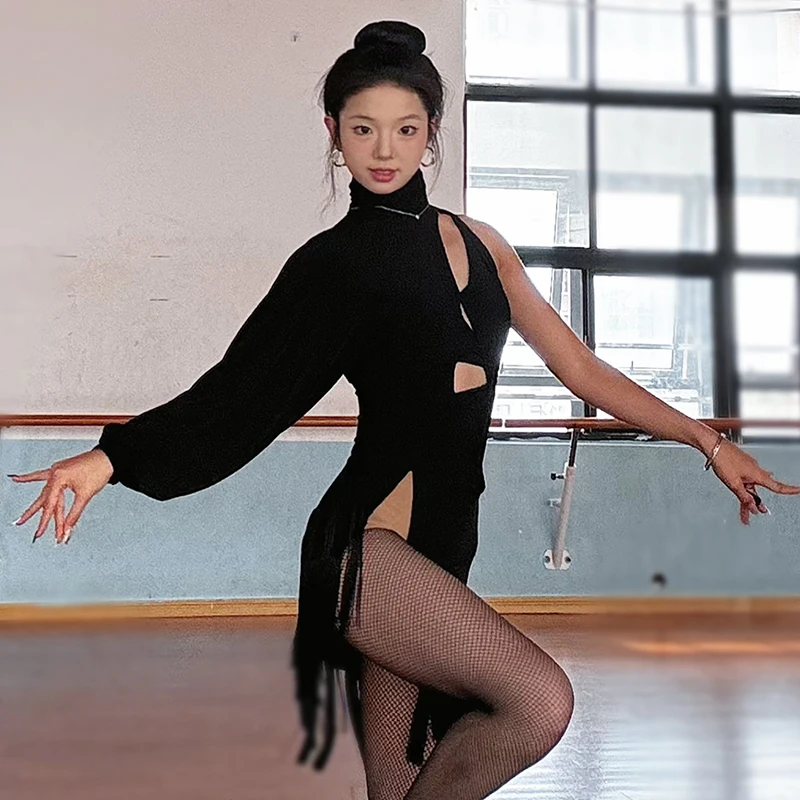 2025 vestido de baile latino para mujer, vestido azul y negro con flecos, ropa de actuación de competición de baile Cha, vestido Irregular Sexy V25660