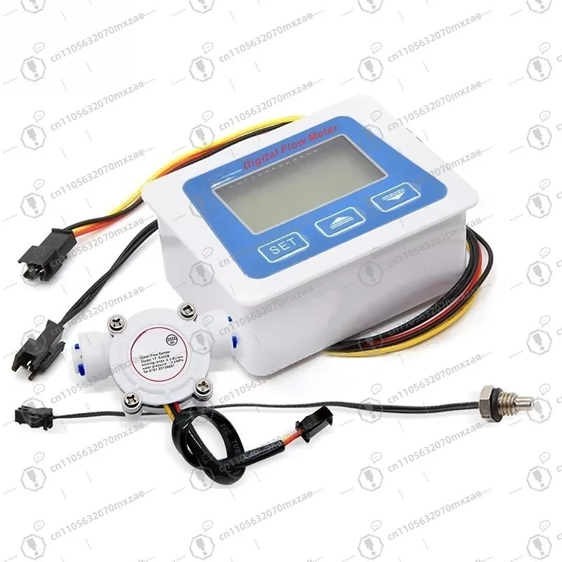 1/4 Quick Connection Water Flow Sensor with Temperature Sensing Counter, Portable Digital Display Water Meter