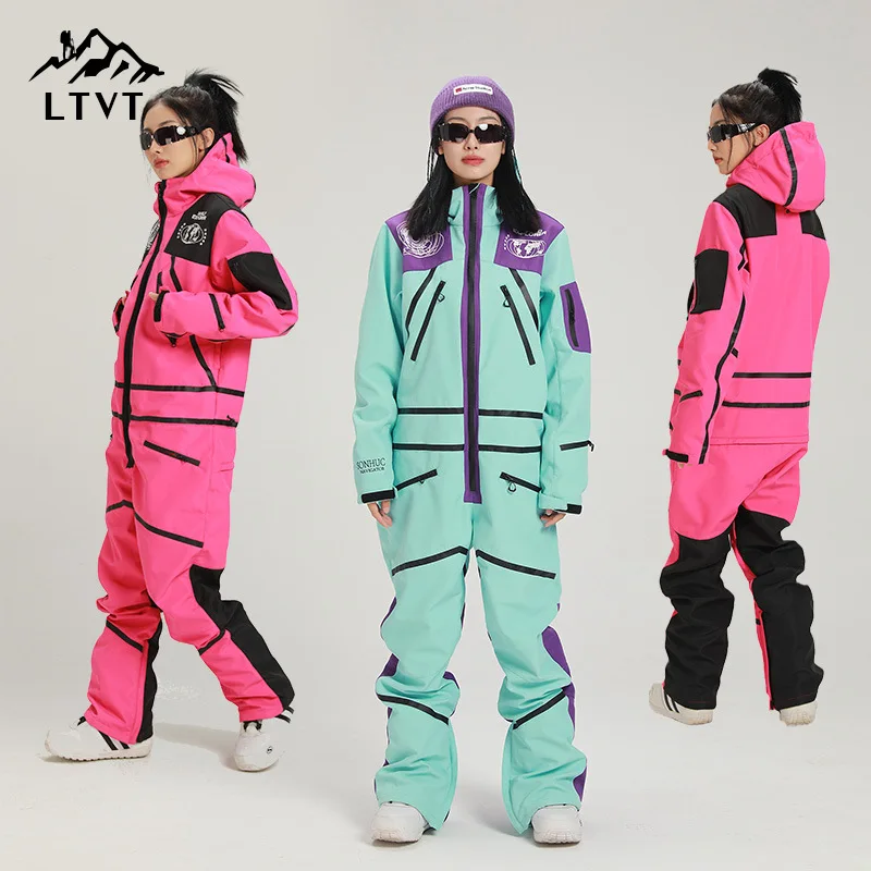 2025 Waterdichte vrouwelijke ski-jumpsuits met capuchon Sport Vrouw Snowboardpak Winter Vrouwen Eendelig Snowsuit Bergoverall Kleding