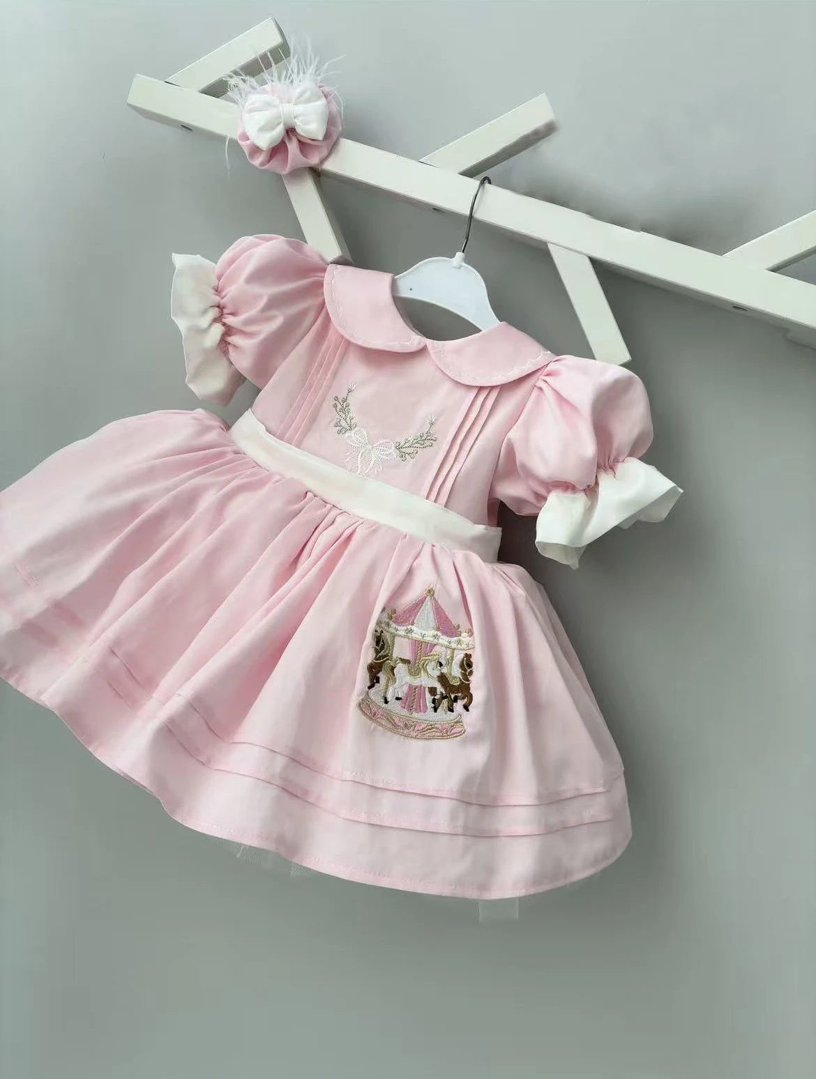 Robe de princesse vintage brod - Photography Vintage Style avis et prix