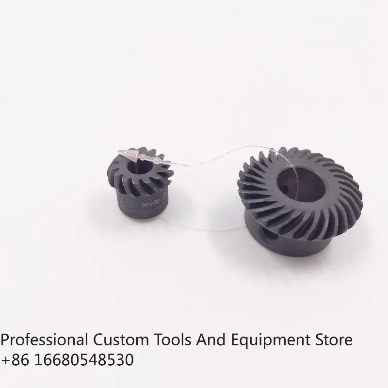 ErHONRAIN Industrial Embroidery Machine Spare Parts New Small Iron Pinion Gear on Sale