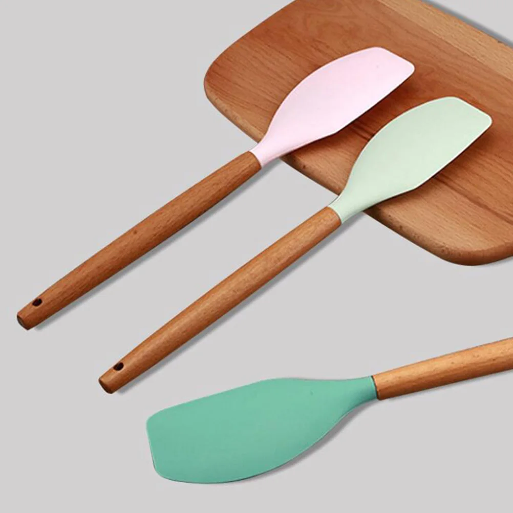 

2Pcs Silicone Baking Spatulas Wooden Handle Flexible Nonstick Pans Safe Food Material Easy Clean Cake Decorating