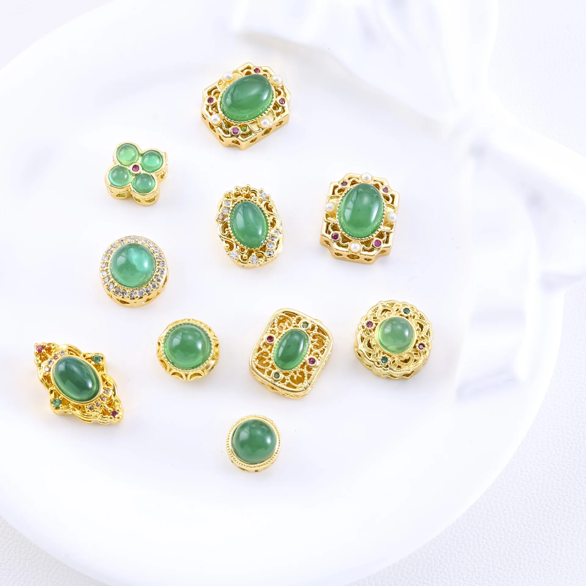1pcs Copper Gold-plated Natural Chrysoprase Jewelry Spacer Bead Accessories DIY Pearl Bracelet Necklace Materials Wholesale