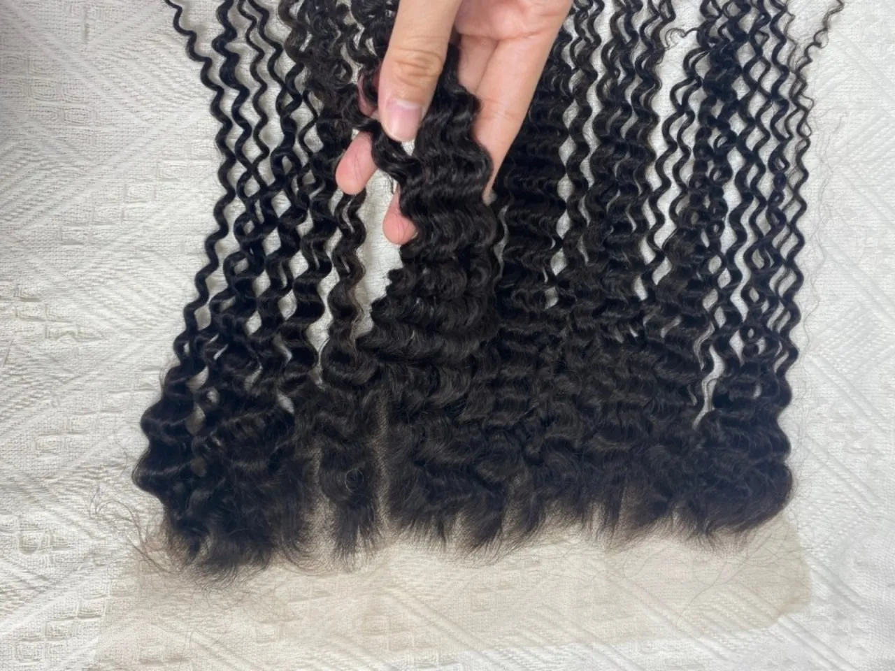 13x4 HD Frontal de encaje 10-22 pulgadas HD para mujeres Pre desplumado 150% rizado profundo Color Natural cabello humano brasileño Frontal de encaje completo