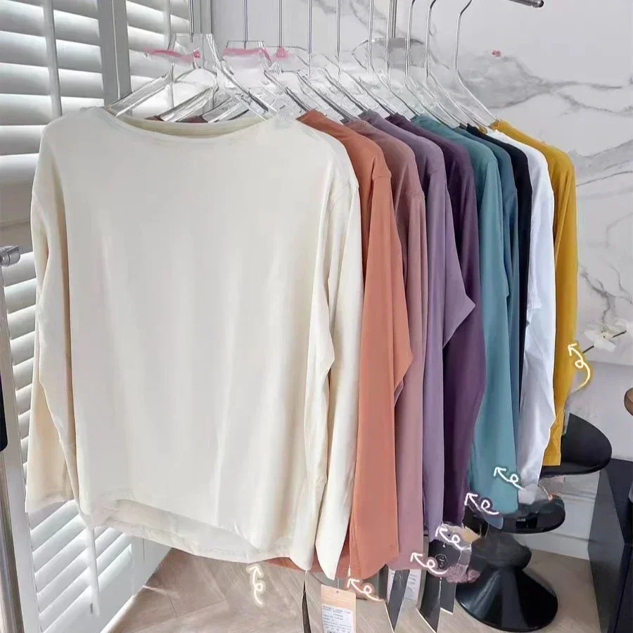 

Lemon Women Back in Action Long Sleeve Shirt Loose Breathable Sports Flowing Moisture Wicking T-shirt Athletic Pilates Shirts