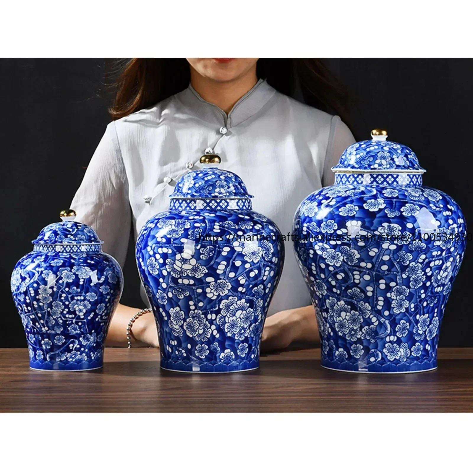 

Blue and White Porcelain Tea Jar Sealed Storage Jar Ceramic Plum Bottle Jar Home Living Room Ornaments