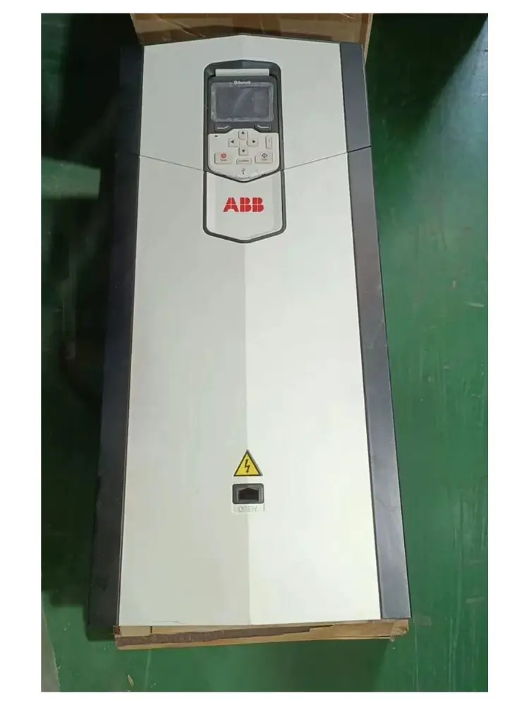 Second-hand  ACS880-01-156A-5   frequency converter    tested OK