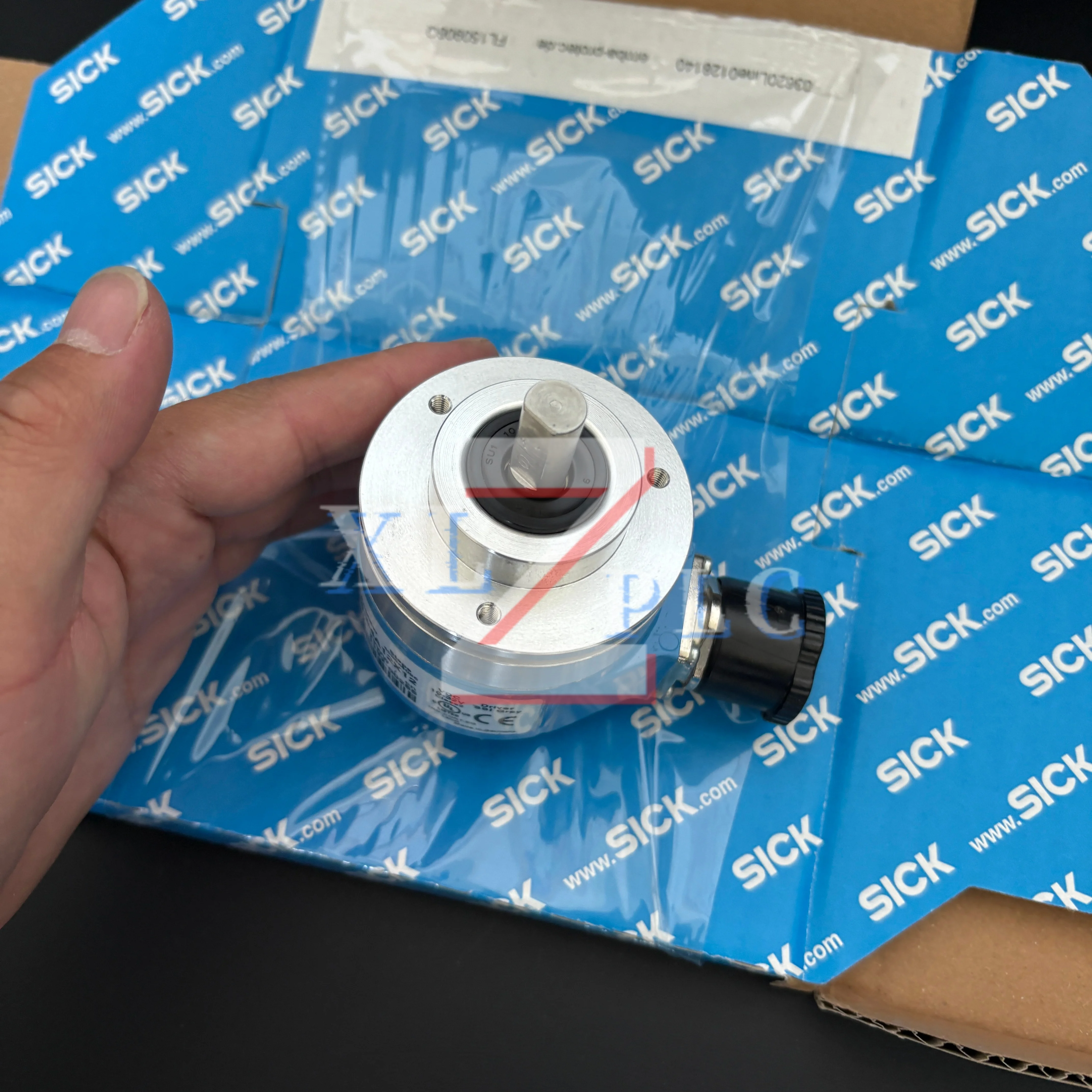 

New original ATM60-A4A12X12 1030001 encoder