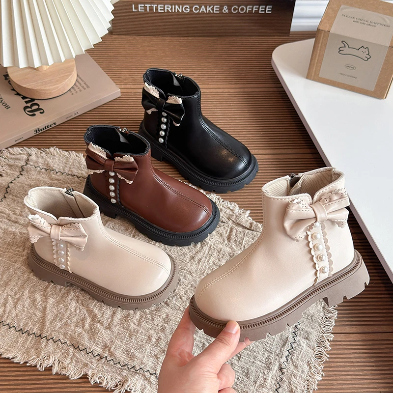 Little Girls Chunky Leather Boots with Beaded Bow 2026 New Winter Kids Thermal Ankle Boots Non-slip Simple Princess School Party
