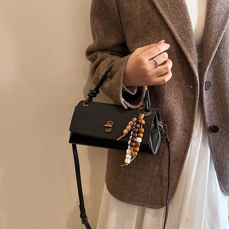 

Trendy Designer Paris Fashion Shopper Bag For Women High-End Minimalist Vintage Stylish Crossbody