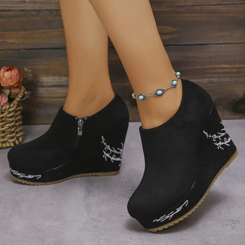 2026 Spring Autumn New Embroidery Design Women's High Heel Lolita Shoes Fashionable Solid Zipper Wedge Casual Women Single Shoes