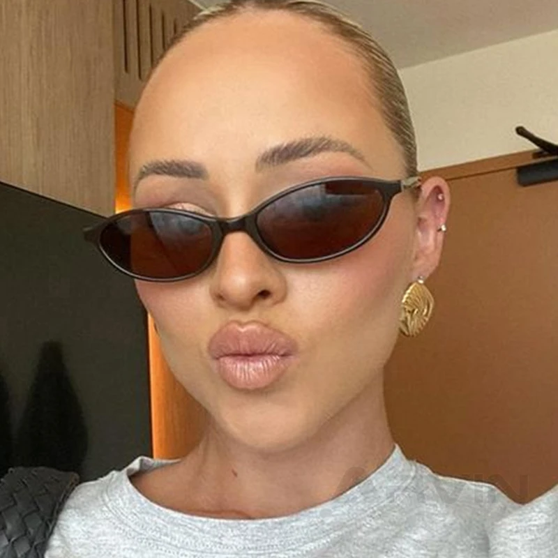 نظارات شمسية نسائية بيضاوية صغيرة مثيرة كلاسيكية غير رسمية للرجال والنساء ظلال اتجاهات الصيف نظارات فريدة من نوعها للرجال Очки SolнСÑСщиыыыыыыы
