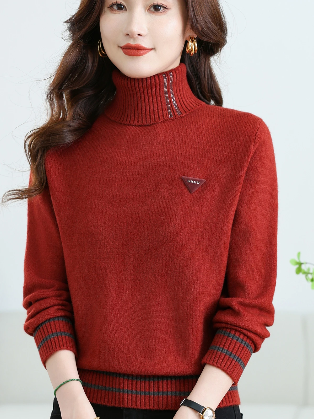 

Faionable Thiened Knitted Sweater High Collar Woolen Base irt for Middle-Aged Women Autumn Winter New Sle Casual Wear