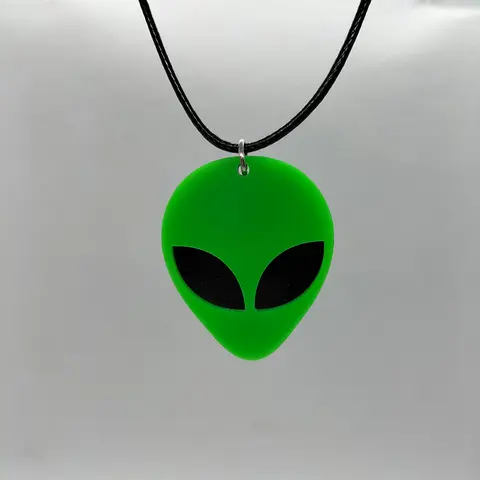 Yungqi Alien Mask Shape Arcylic Charms Pendant Necklaces for Women Girl Minimalist Rope Chain Choker Necklace Jewelry Collier