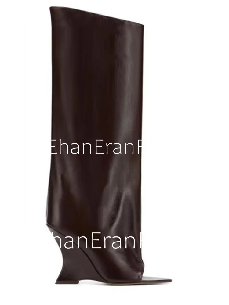 الربيع والصيف جديد فم السمكة المنحدر عالية الكعب المرأة المفتوحة مسننة أحذية قصيرة، أحذية باردة الموضة وأشار المألوف