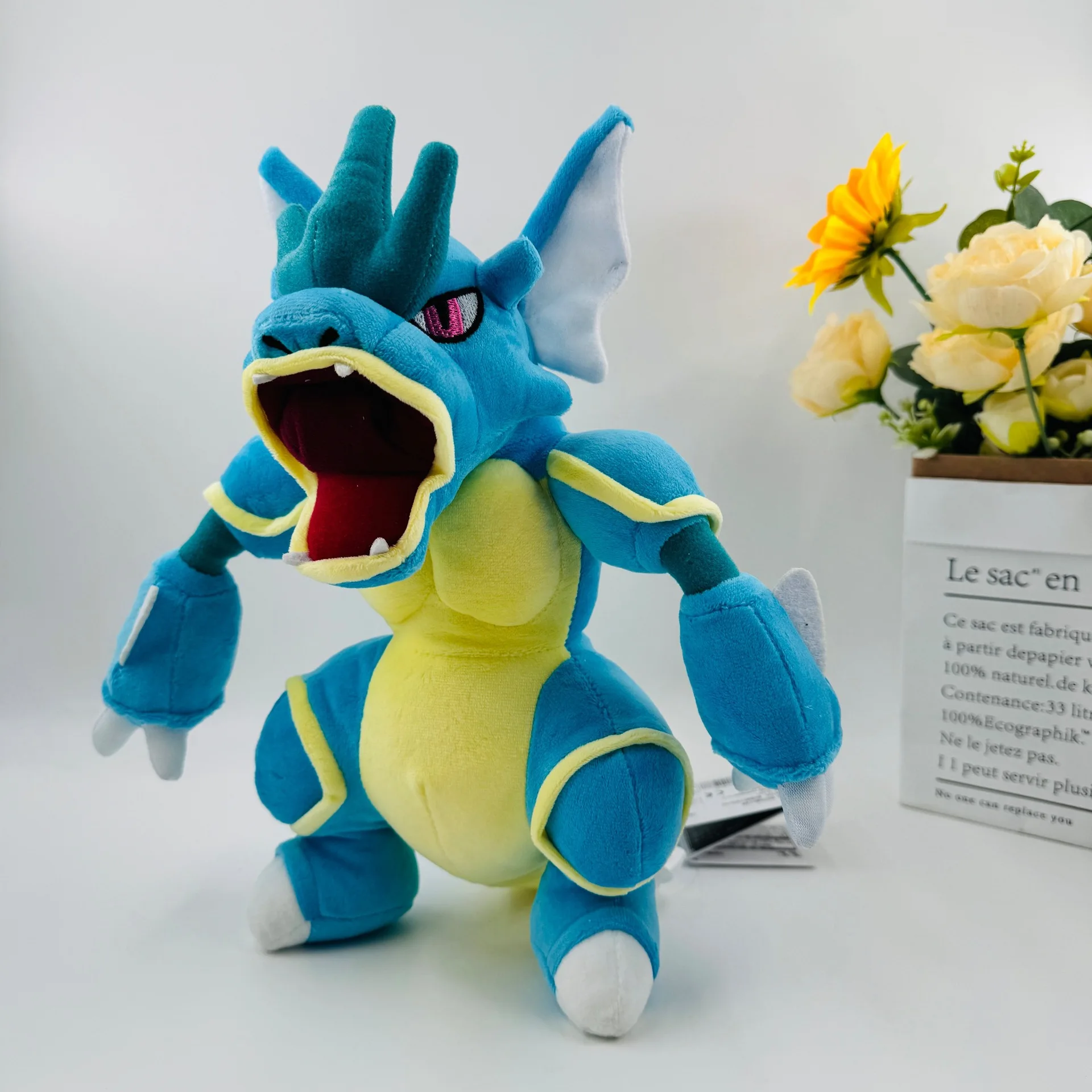 Pokemon peluche Pikachu Gyarados Nidoking poupée Steelix Arceus jouet Jirachi Flareon Pachirisu lentpoke ampharos écureuil
