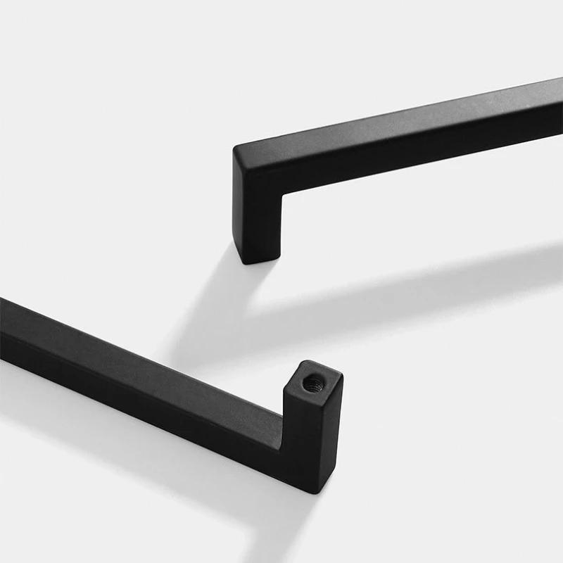 سبائك الألومنيوم مقابض باب خزانة الملابس نحى الطراز الحديث الأجهزة مقابض للخزانة مقابض باب المطبخ مقابض الأدراج