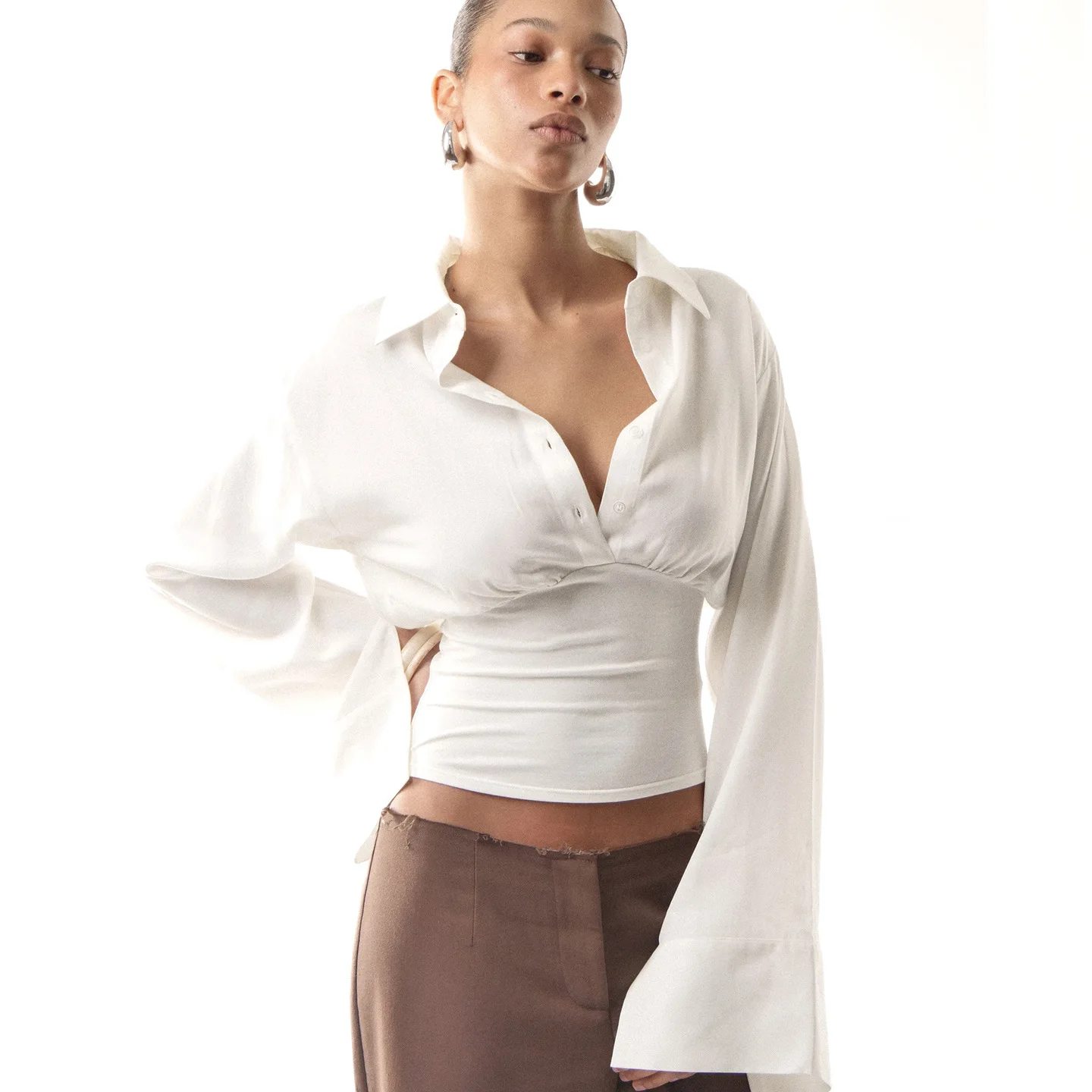 

2026 Spring Fall French Commute Style Button Down Ruched Waist Polo Collar Blouse For Women Elegant Solid Long Sleeve Shirt