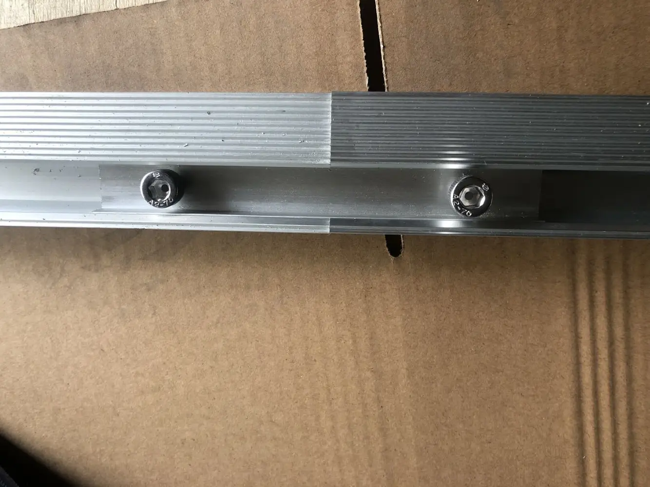 Solar PV Mounting System Aluminum Rail Extension Connector Anodized Surface Solar Panel Installation