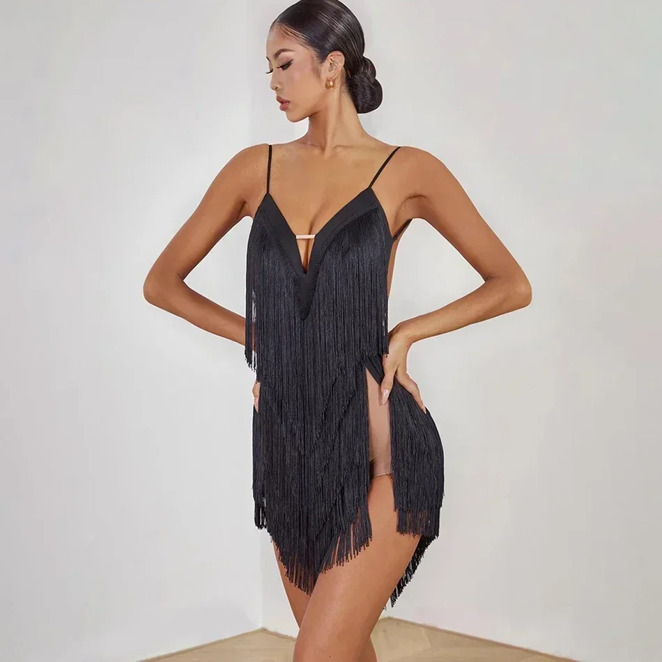 أداء المرأة البطن فساتين الرقص الحديثة بلا أكمام باي الظهر شرابة بالكامل فستان الرقص اللاتينية الإناث