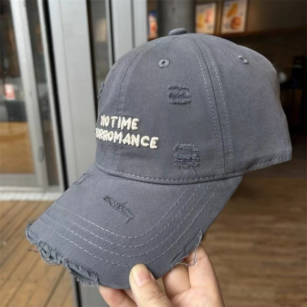 หมวกเบสบอลแบบสบายๆ ปรับได้ แต่งลายขาดๆ ปักอักษรภาษาเกาหลี หมวกแก๊ปวินเทจแบบ Snapback สำหรับทุกเพศ