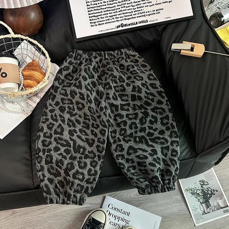 

Pants Thickened and Fuzzy Childrens Capris Autumn Winter Outerwear for Boys Girls Sports Capris for Kids Warm and Cozy