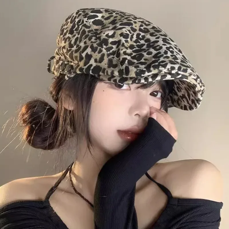 Retro Leopard Forward Hat for Women Y2K Kpop Girl Cotton Newsboy Duckbill Cap Adjustable Artist Painter Peaked Hats Visors