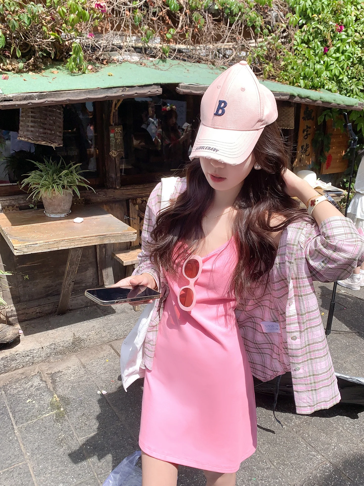 

Розовая клетчатая рубашка-куртка с длинными рукавами для женщин, летний тонкий свободный кардиган, дышащий, быстросохнущий, повседневный, модный, для молодых девушек