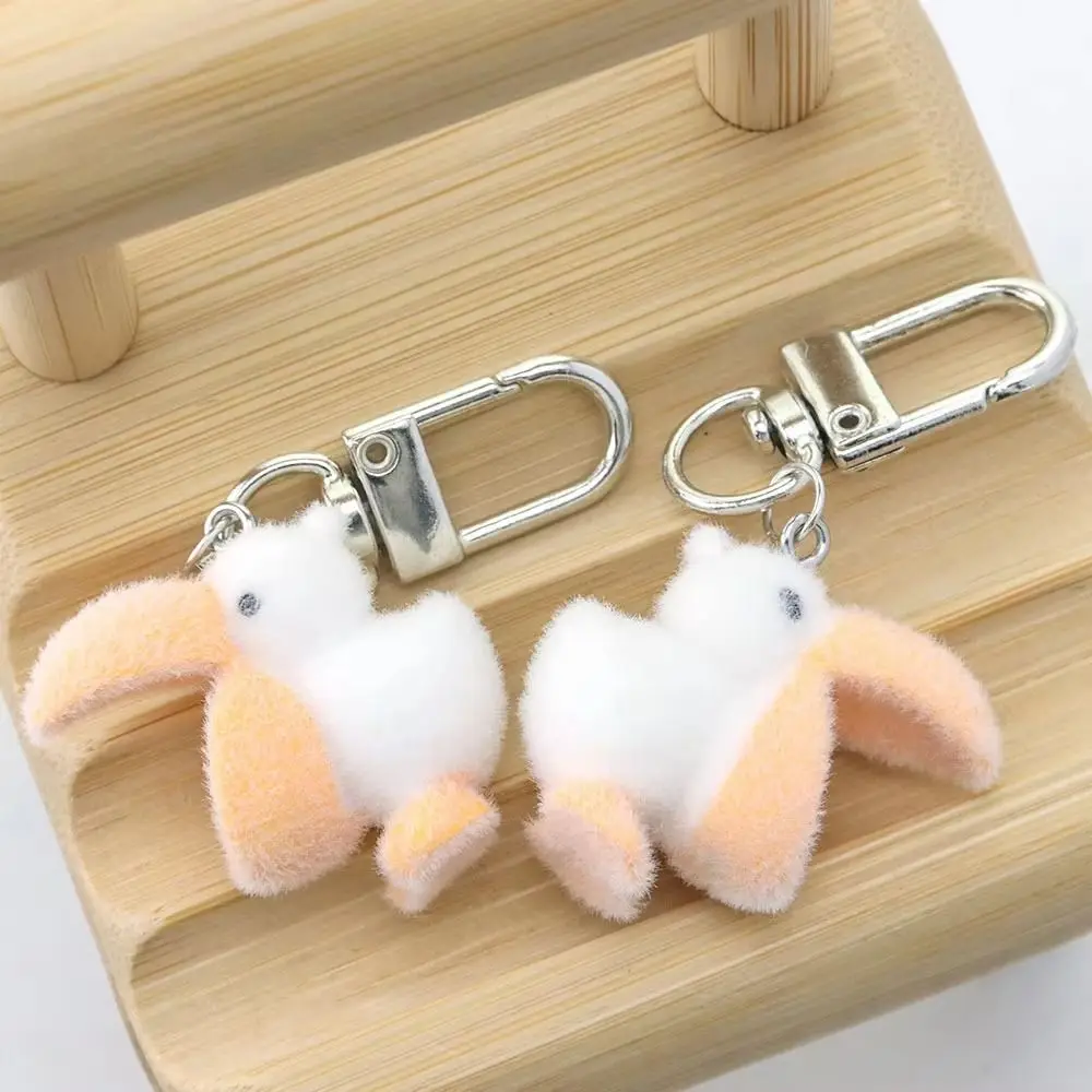 3PCS Flocked Resin Flocked Duck Keychain Yellow White Cute Shape 3D Animal Keychain 3D Design Pendant Style Cute Bag Ornament